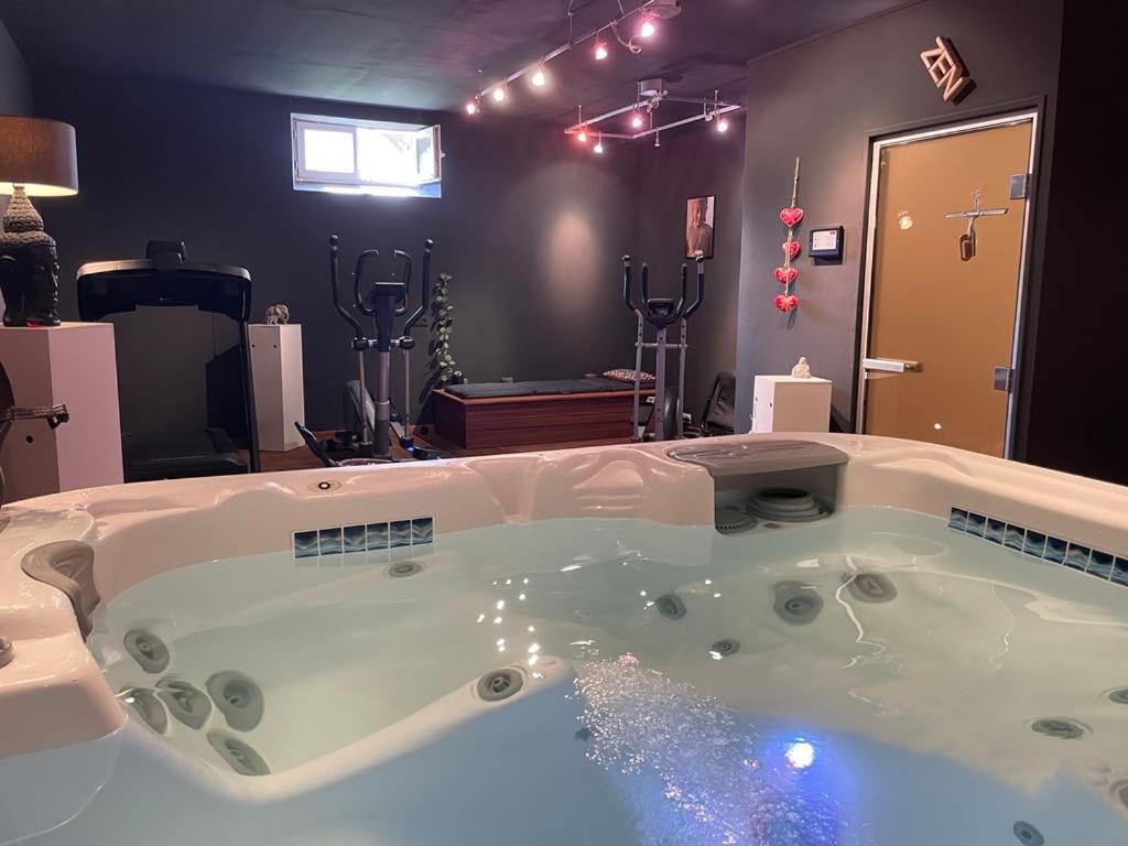 Gite A La Campagne Les Grandes Maisons Espace Jacuzzi Hammam Spa Lorris Екстериор снимка